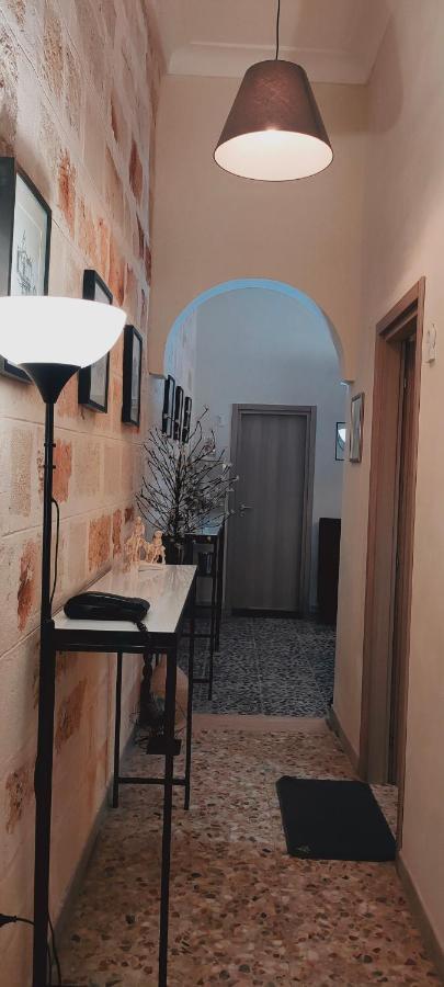 Casa Vacanza In Pieno Centro Storico Vicino Ostuni E La Riserva Di Torre Quaceto San Vito dei Normanni Exterior foto